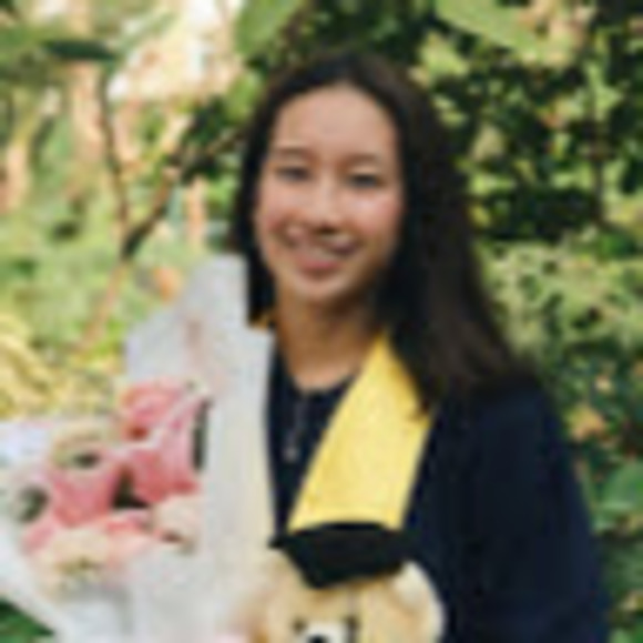 Meet your Posher, Moira - Picture 1 of 1